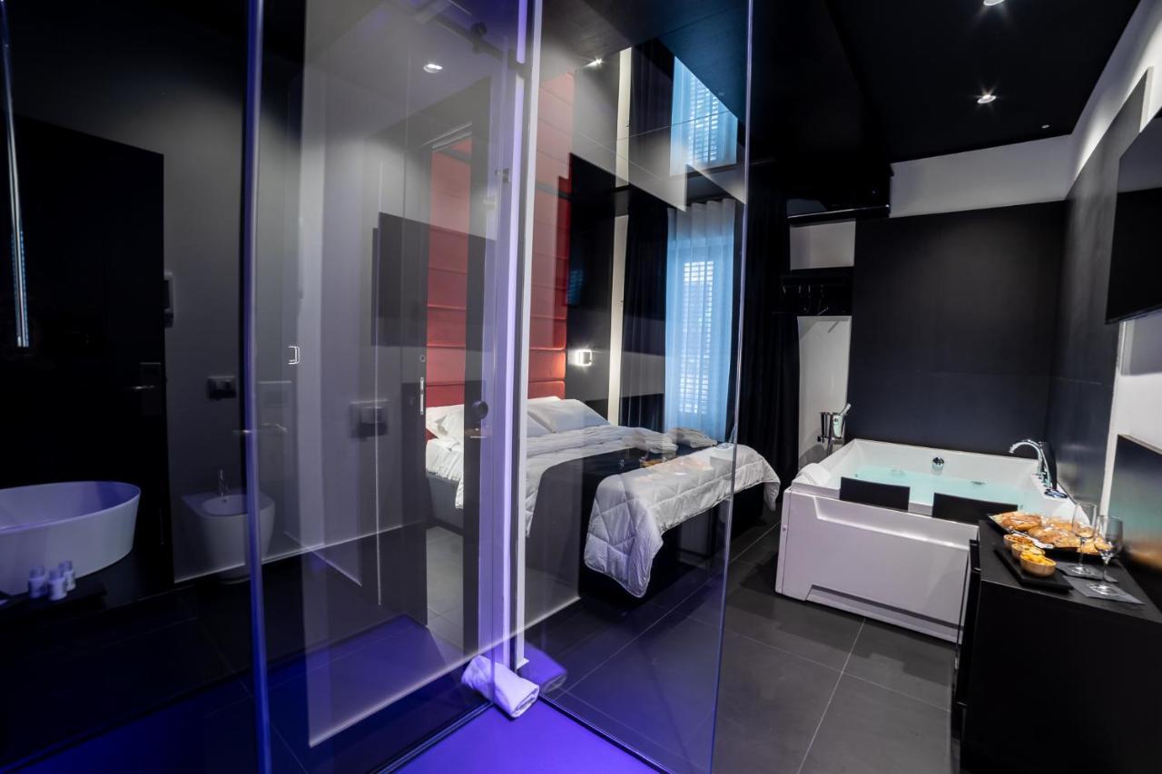 Maximum Hub Suite&Spa Палермо Екстериор снимка