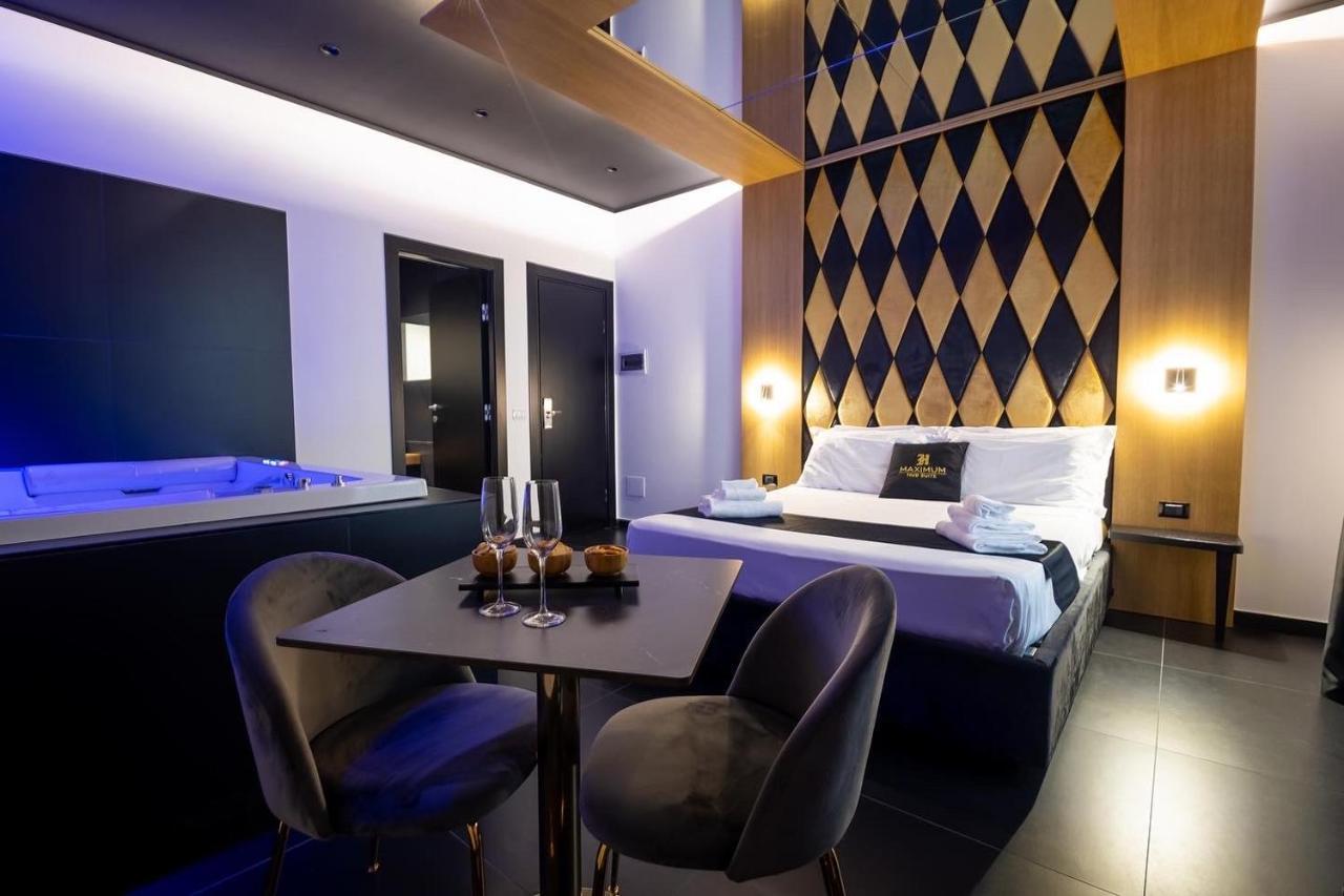 Maximum Hub Suite&Spa Палермо Екстериор снимка