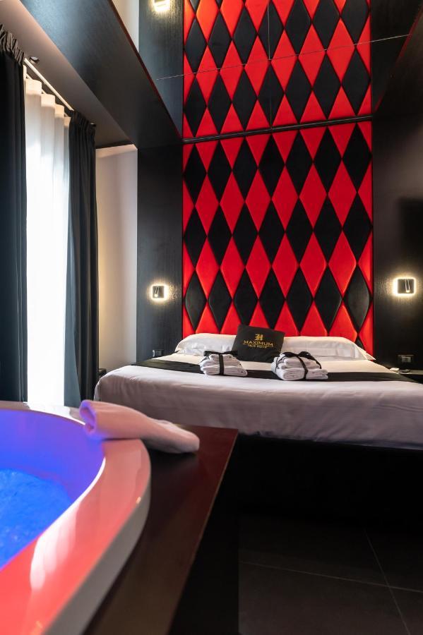 Maximum Hub Suite&Spa Палермо Екстериор снимка