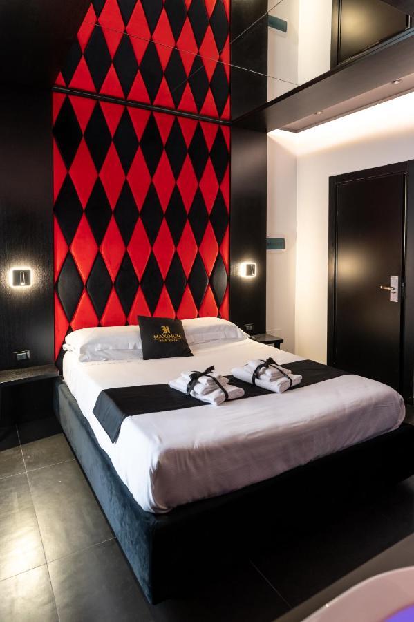 Maximum Hub Suite&Spa Палермо Екстериор снимка
