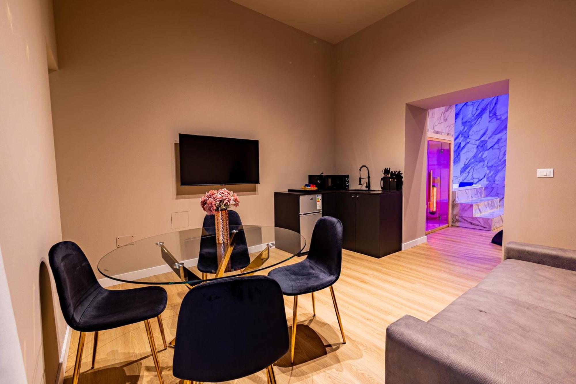 Maximum Hub Suite&Spa Палермо Екстериор снимка