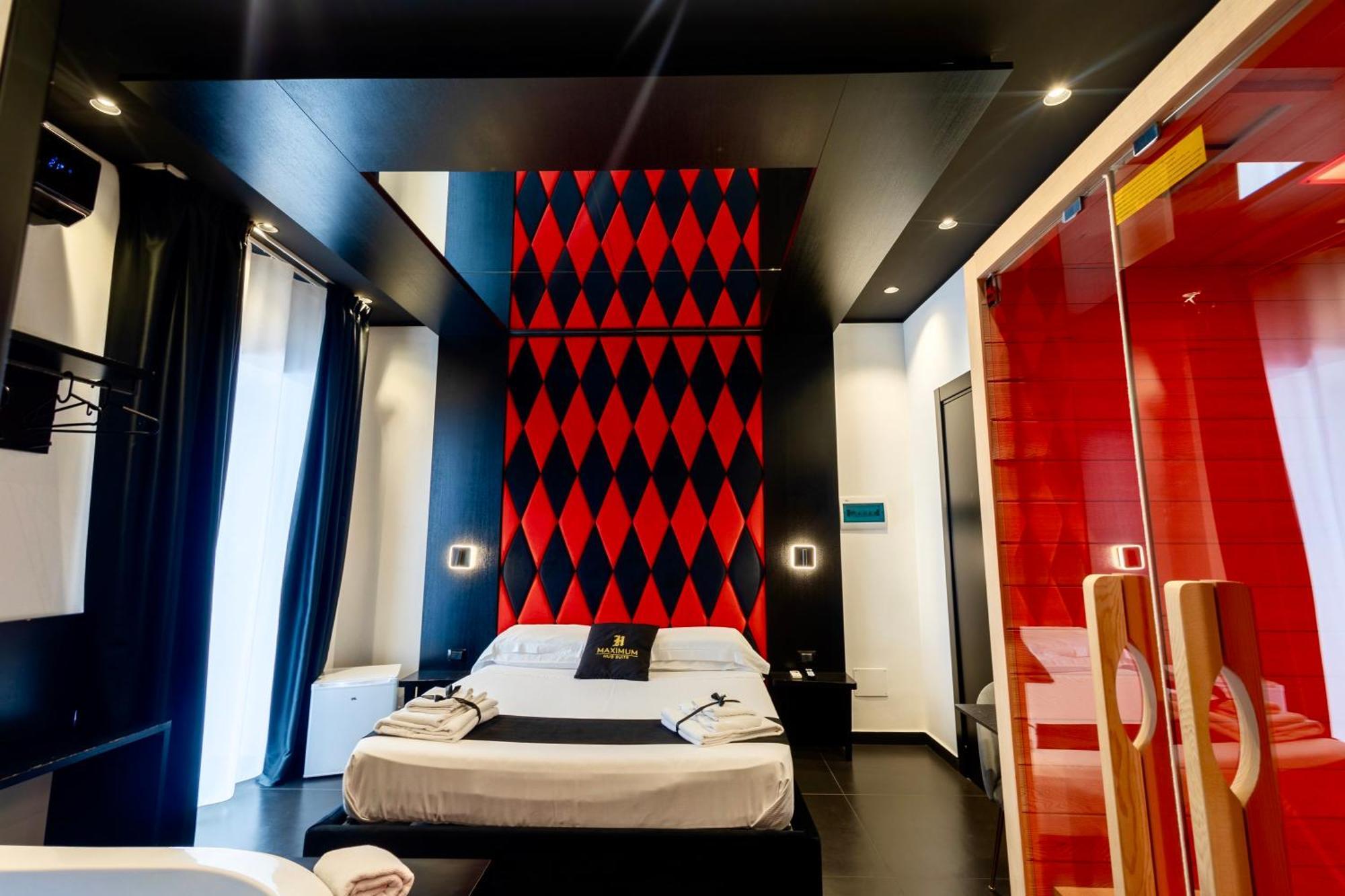 Maximum Hub Suite&Spa Палермо Екстериор снимка